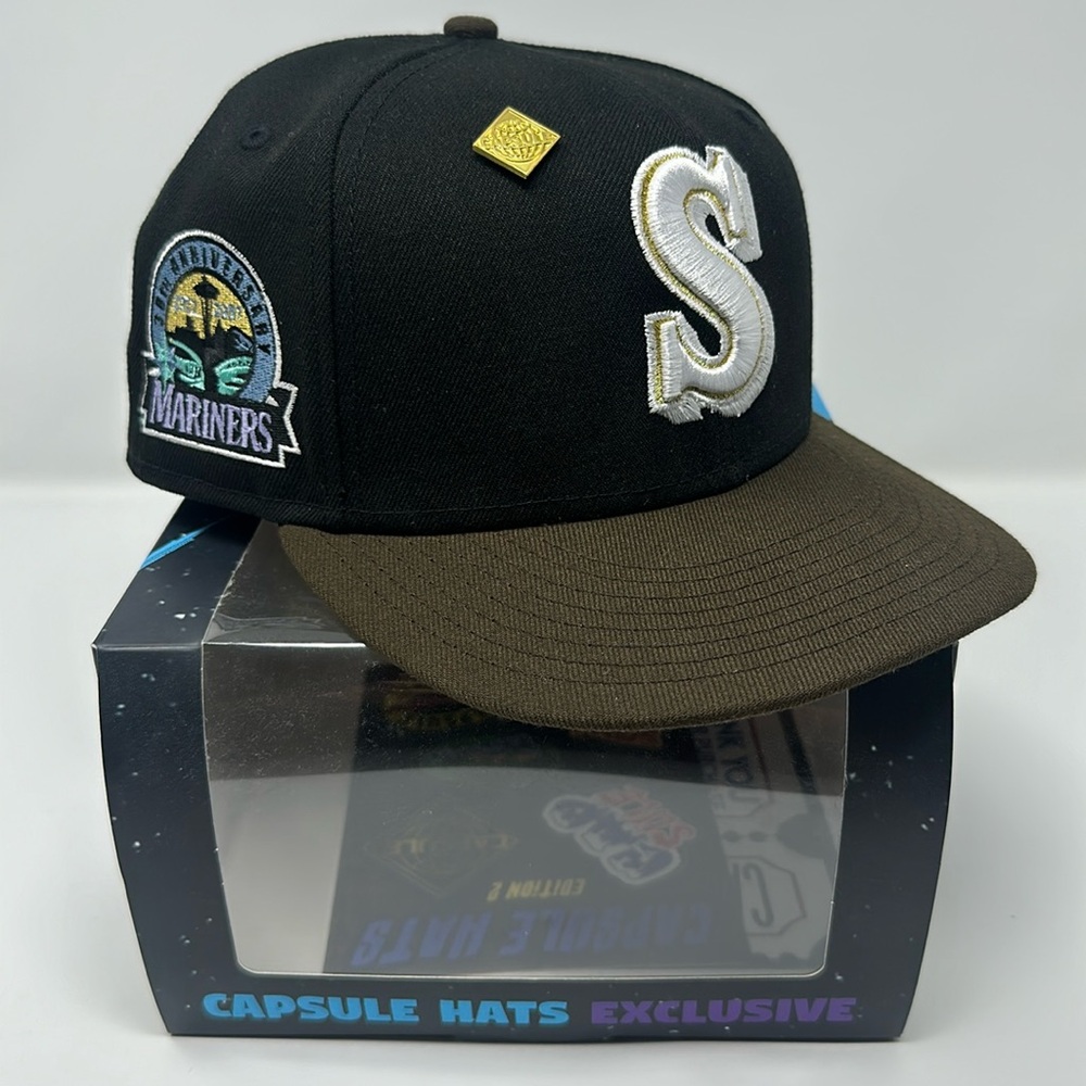 Capsule Hats Seattle Mariners Black/Brown/Lavender Fitted Hat Size 7 3/8